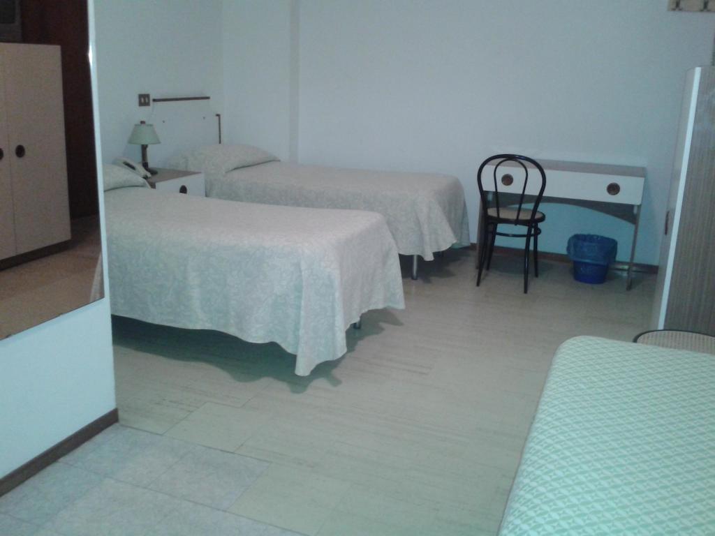 Albergo Tenda Verde Falconara Marittima Kamer foto